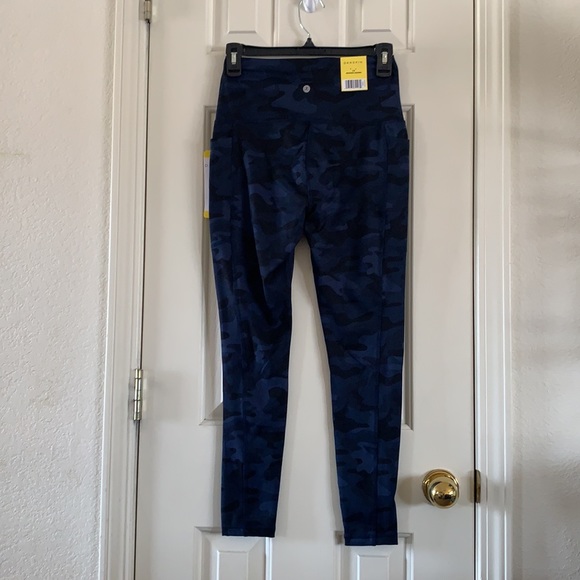 Danskin leggings. - Picture 2 of 7